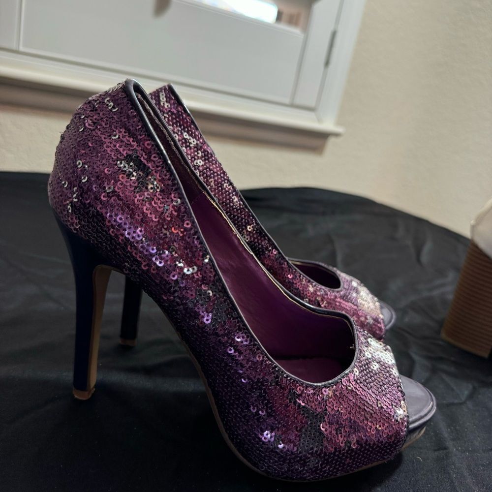 Ellie Purple Sequin Peep-Toe Heels - Size 7 - Picture 4 of 11